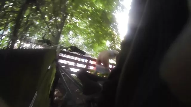 Jensen se corre en sus labios regordetes sexo latino
