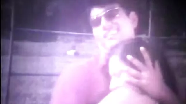 Un negro de pene videos gay latin leche grueso se folla a una morena sexy en un coño negro