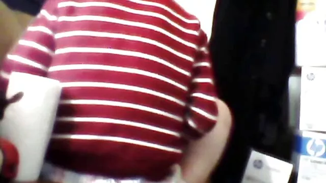 La latin leche videos gay esposa se divierte sola mientras el esposo no está en casa